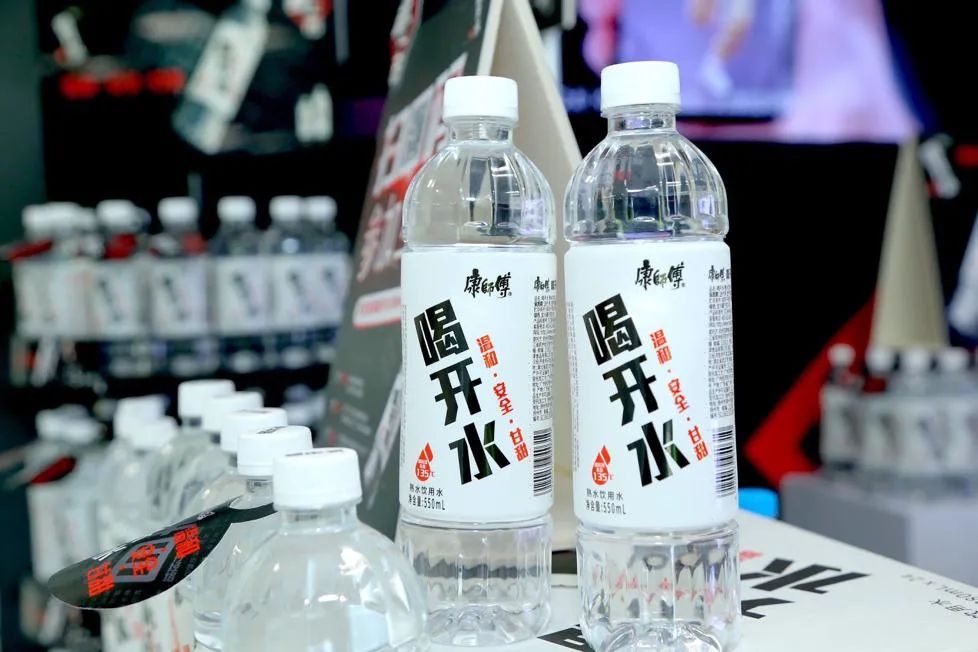 喝开水、东鹏加気…20款饮品谁是“新消费潮流产品”