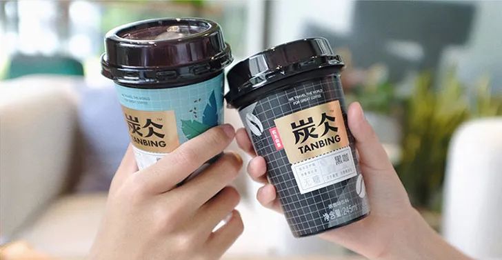 喝开水、东鹏加気…20款饮品谁是“新消费潮流产品”