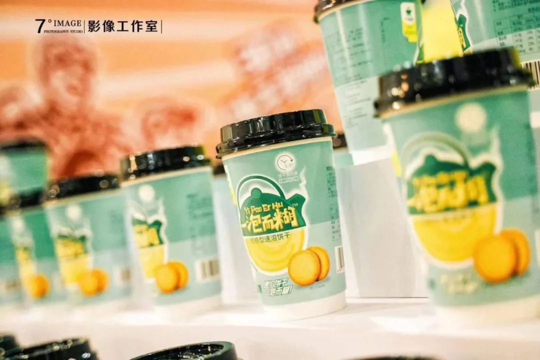 许爱民:无糖饼干的“老兵”,如今要重新为行业代言