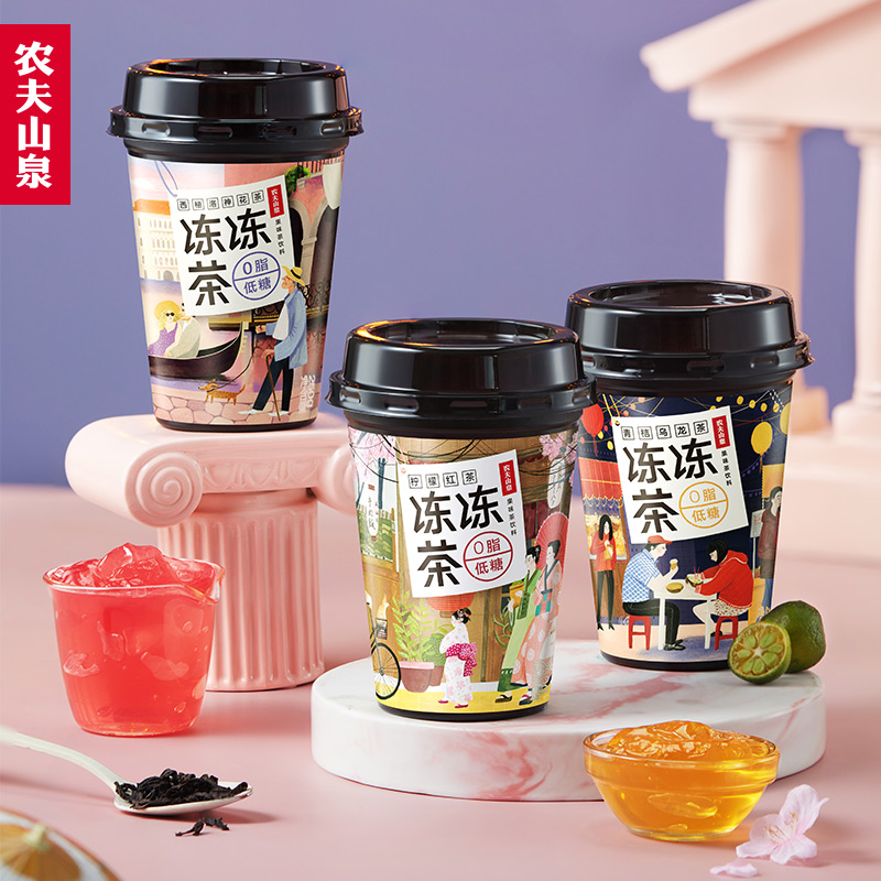 杯装饮料风靡，众多大咖竞相入局