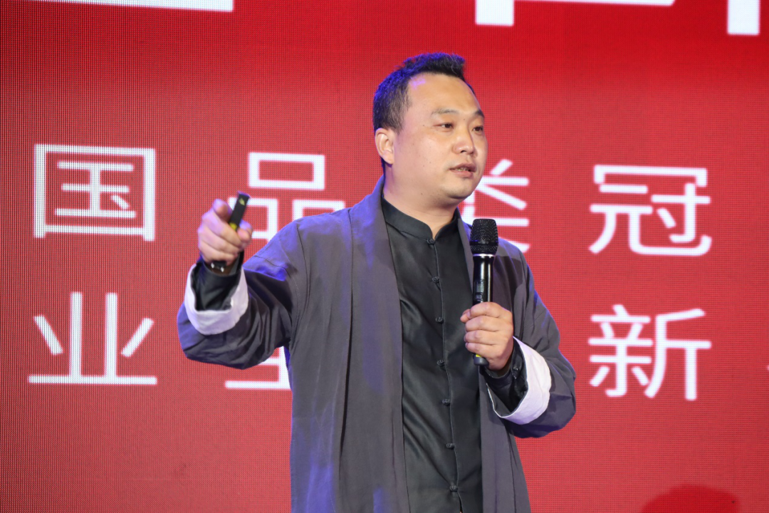 澎湃十年,5大名企、12位大咖,赋能酒业发展新动能!