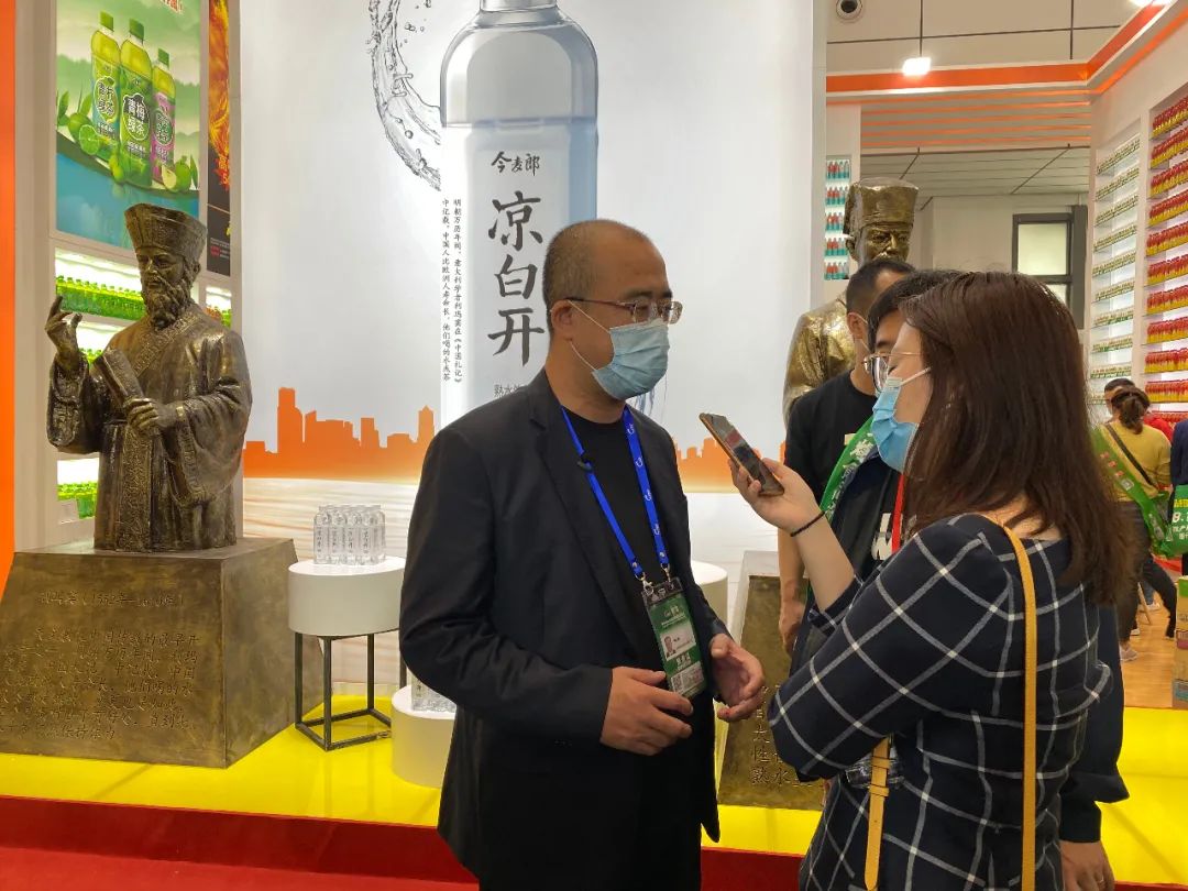 大卖24亿瓶的凉白开，到底做对了什么？