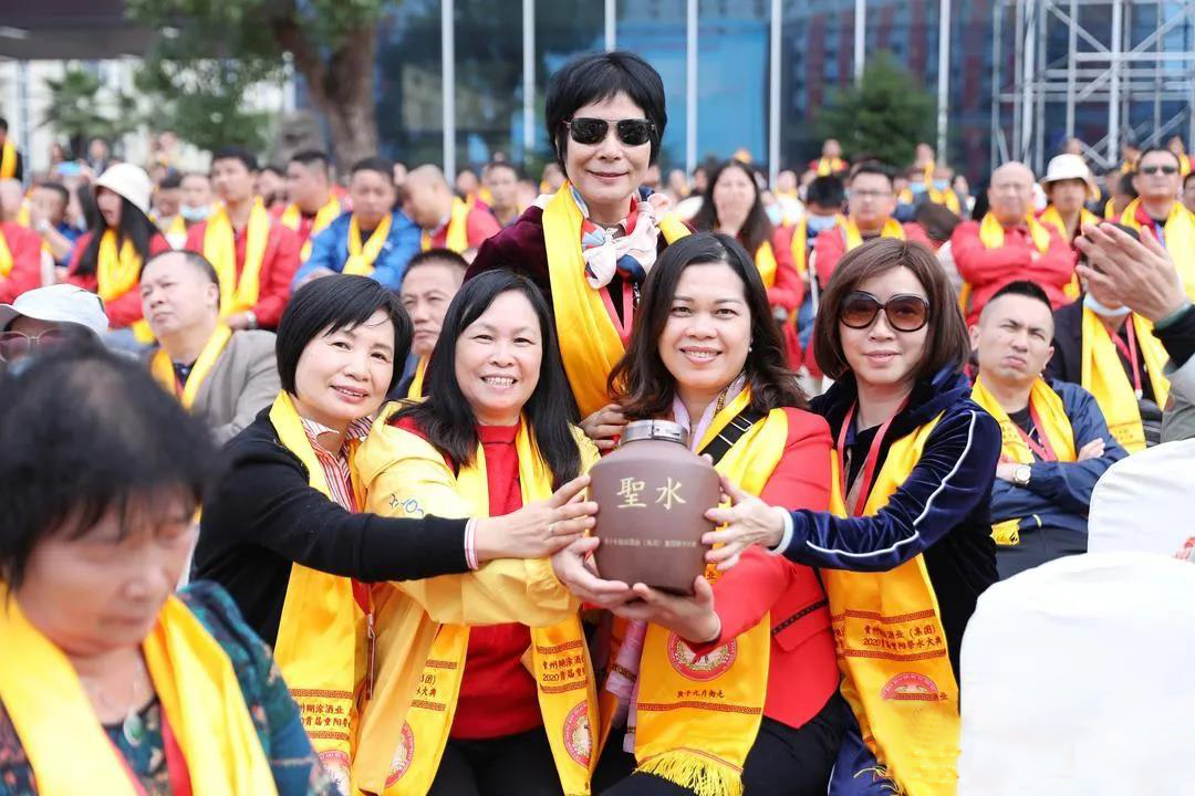 糊涂酒业举办祭水封坛大典