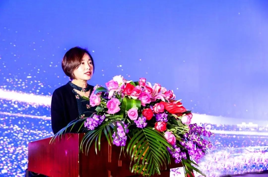 范雪梅：一瓶葡萄酒里，藏着她想要征服的山峰
