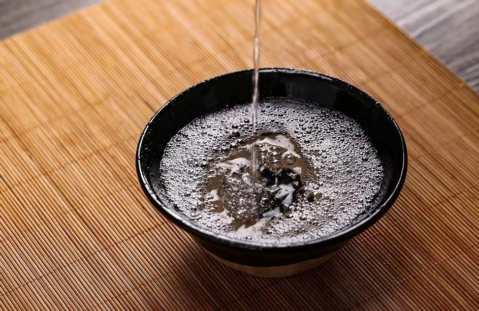 酱香型白酒,为什么需要长时间储存?