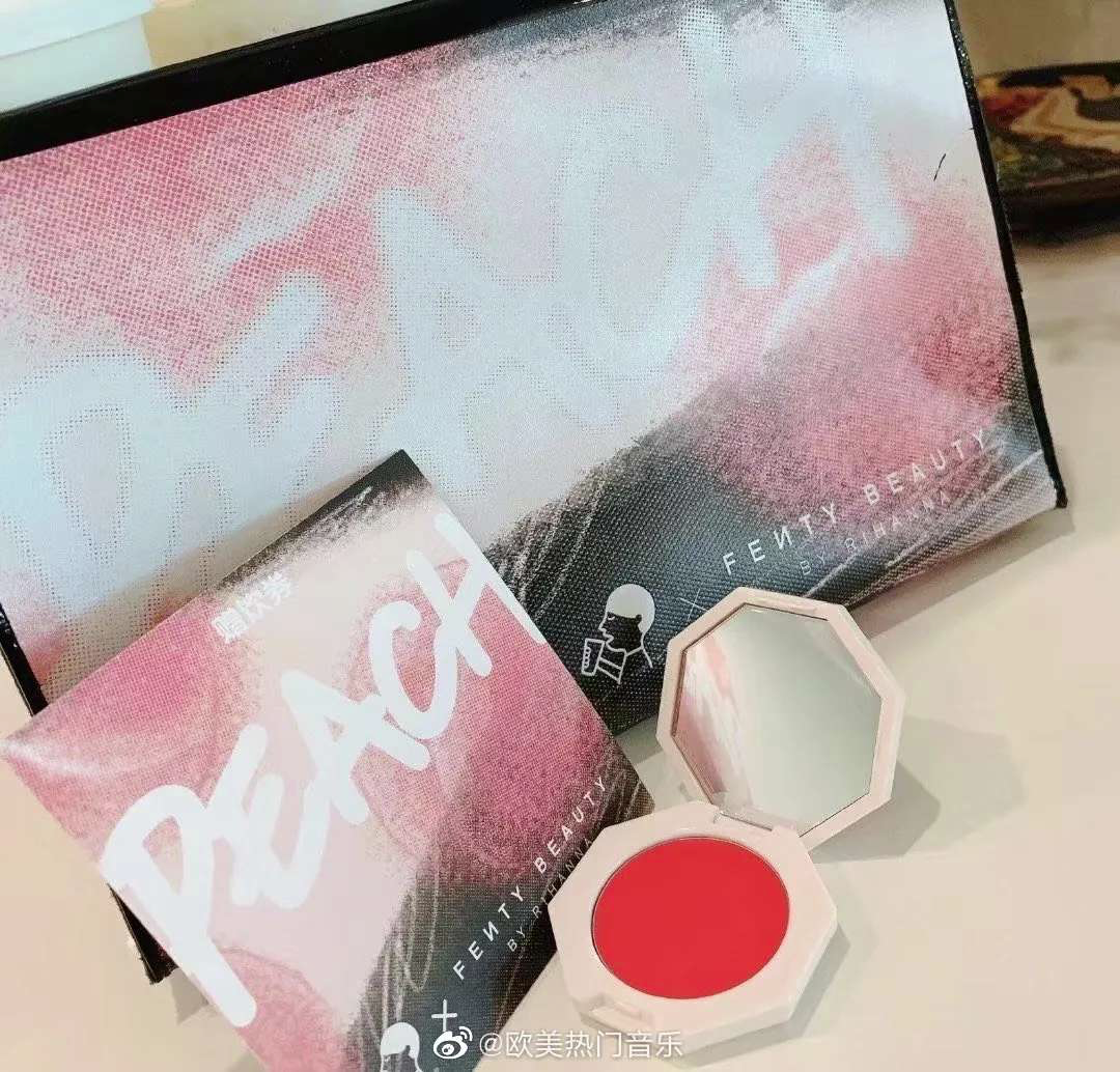 品牌年轻化从包装开始!看这些跨界联名品牌包装太美了!