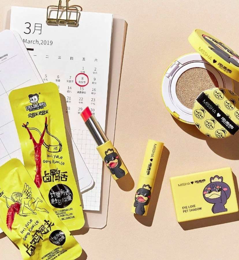 品牌年轻化从包装开始!看这些跨界联名品牌包装太美了!
