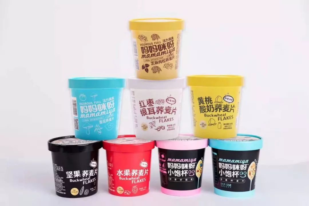 【每日一品】搭乘粗粮风潮，妈妈咪呀推出“小饱杯”水果、坚果荞麦片，布局多元渠道
