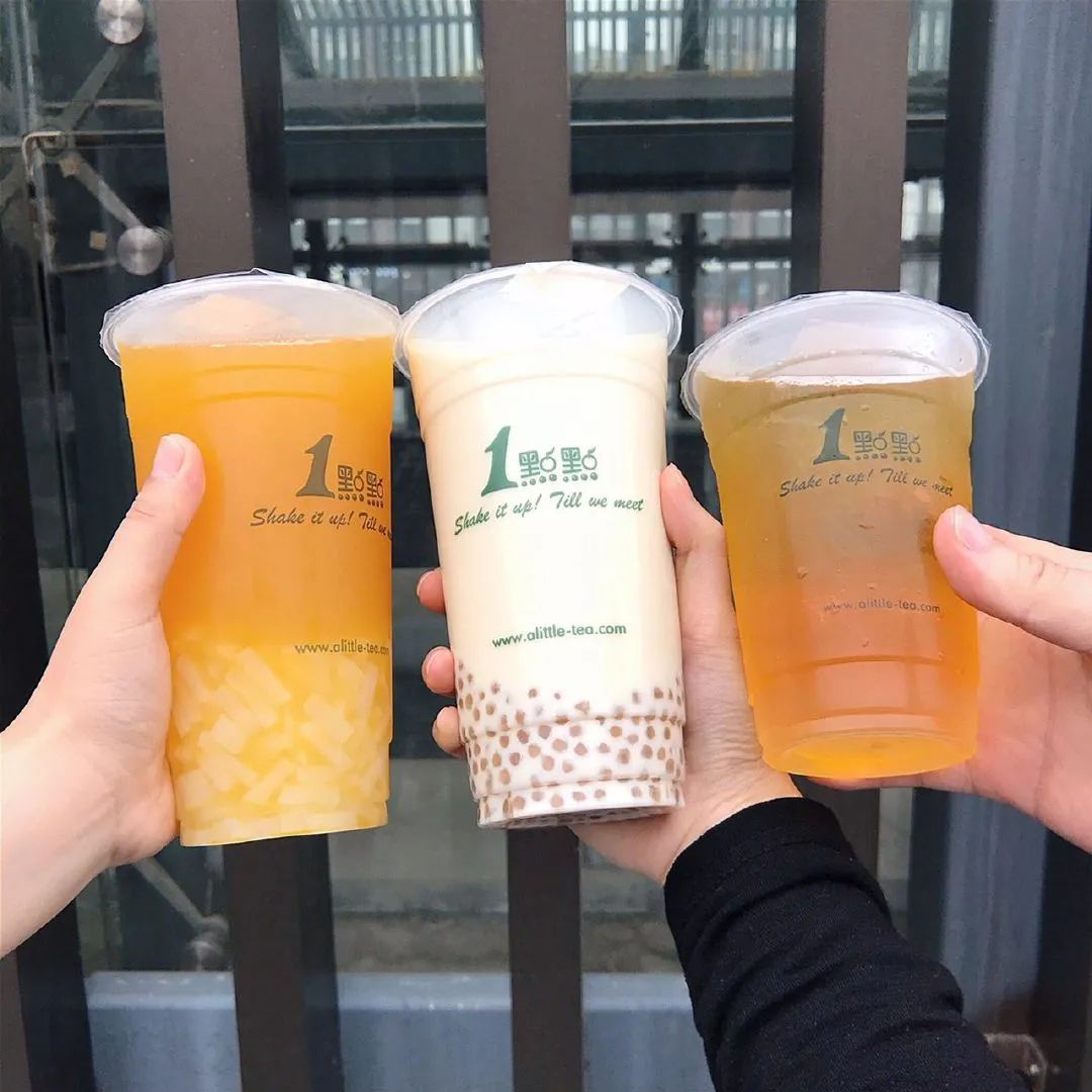 “一鸣真鲜奶吧”母公司要上市了，茶饮的大资本时代来临