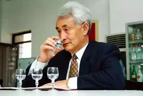 一杯优质酱香酒的11个标准