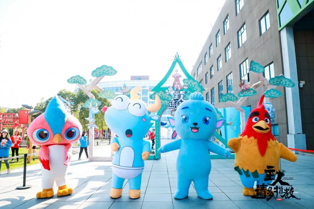 三只松鼠告别高增长，但章燎原的“千亿目标”更有底气了！