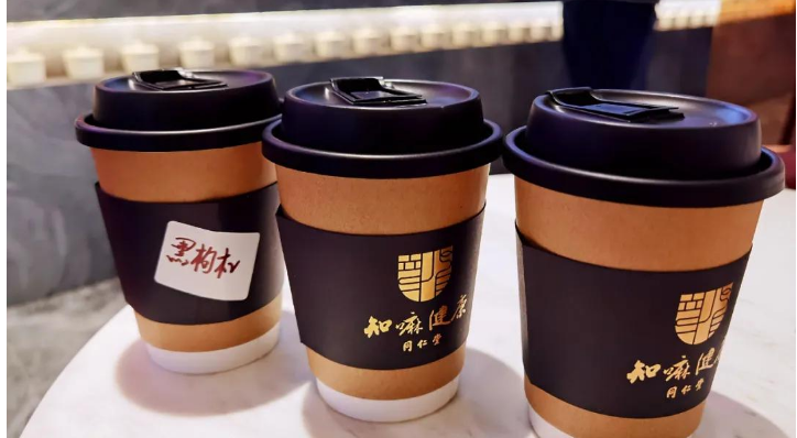 一周新品 | 健力宝刮起国潮风、香飘飘上线酒精奶茶？