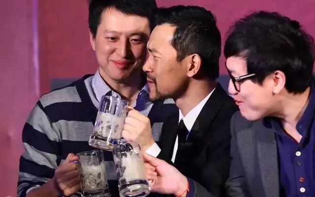 问世间酒为何物,让人欢喜让人忧……