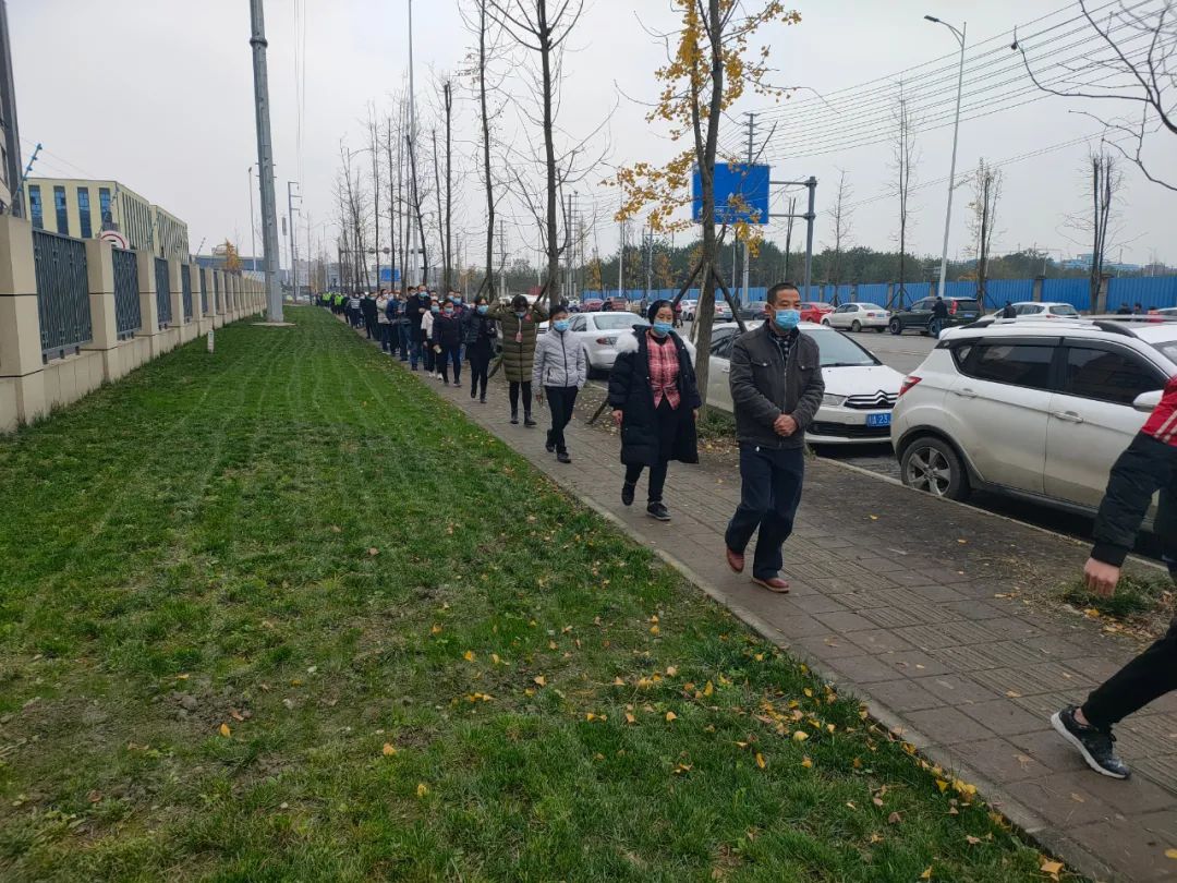 郫都区食品企业主动参与全员新冠病毒核酸检测！