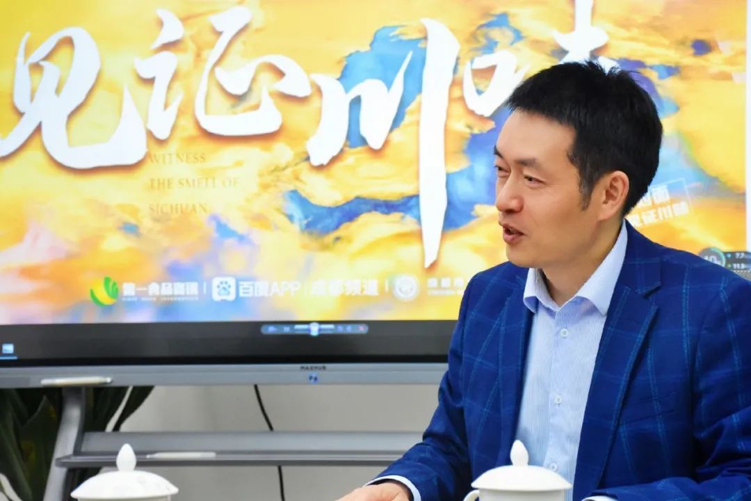 佳味添成李洲:食品企业如何进军万亿饮料市场,分得一杯羹?
