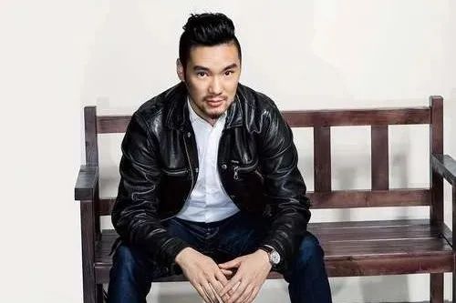 专访丨蘑菇街范懿铭:精细化运营人货场,200万粉丝也能单场直播破亿