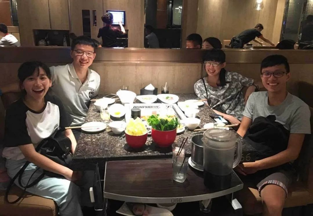 海底捞向何处走？