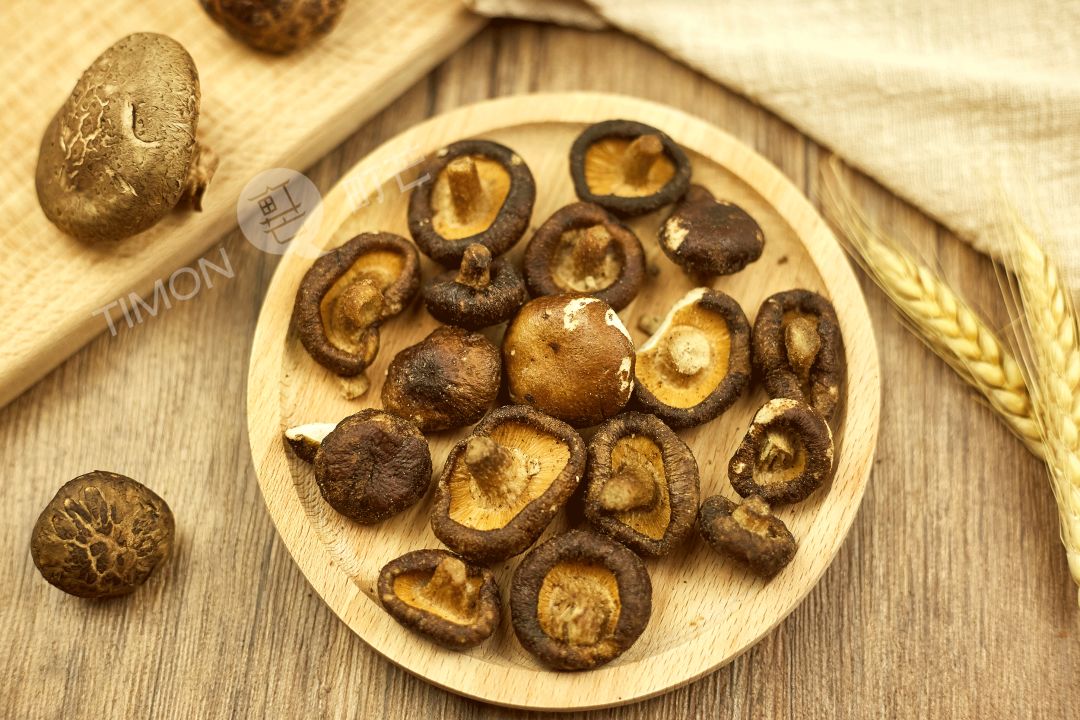 评测 | 连王一博都在推销的香菇脆,你不看看吗?