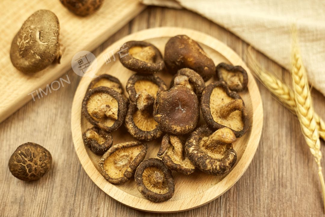 评测 | 连王一博都在推销的香菇脆,你不看看吗?