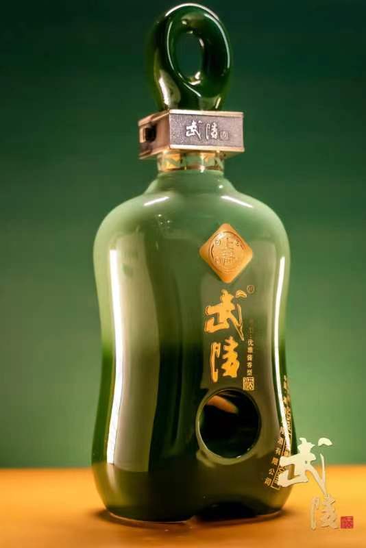 20亿的福建酱酒市场，武陵来了！"