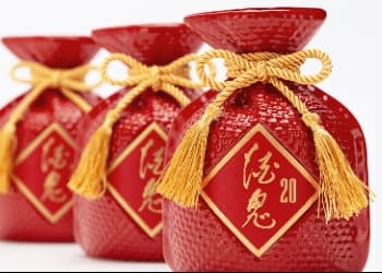 净利润突破10亿元，2022年酒鬼酒全系列产品均实现增长