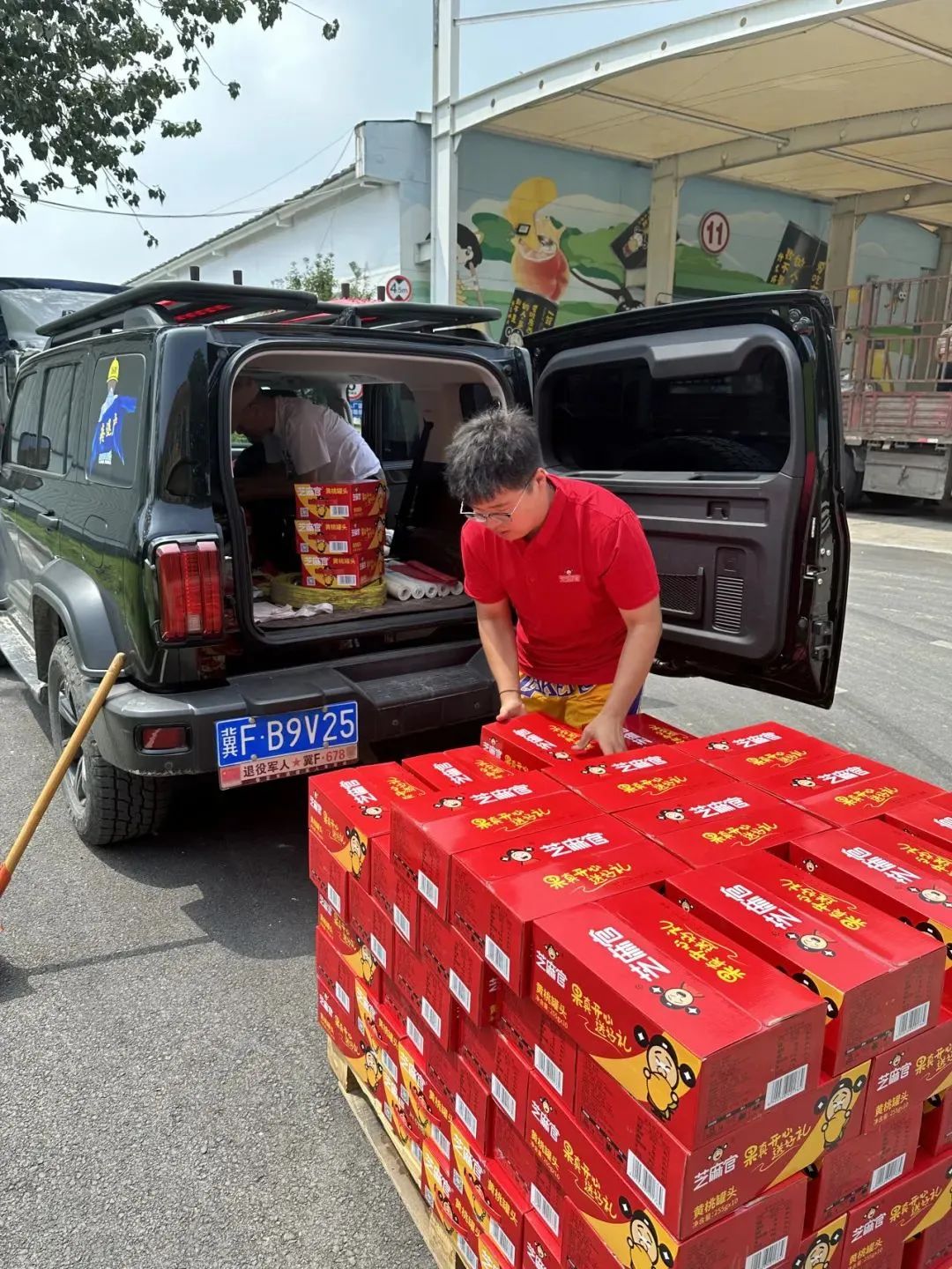 农夫山泉、银鹭、徐福记……驰援京津冀，食品企业在行动！