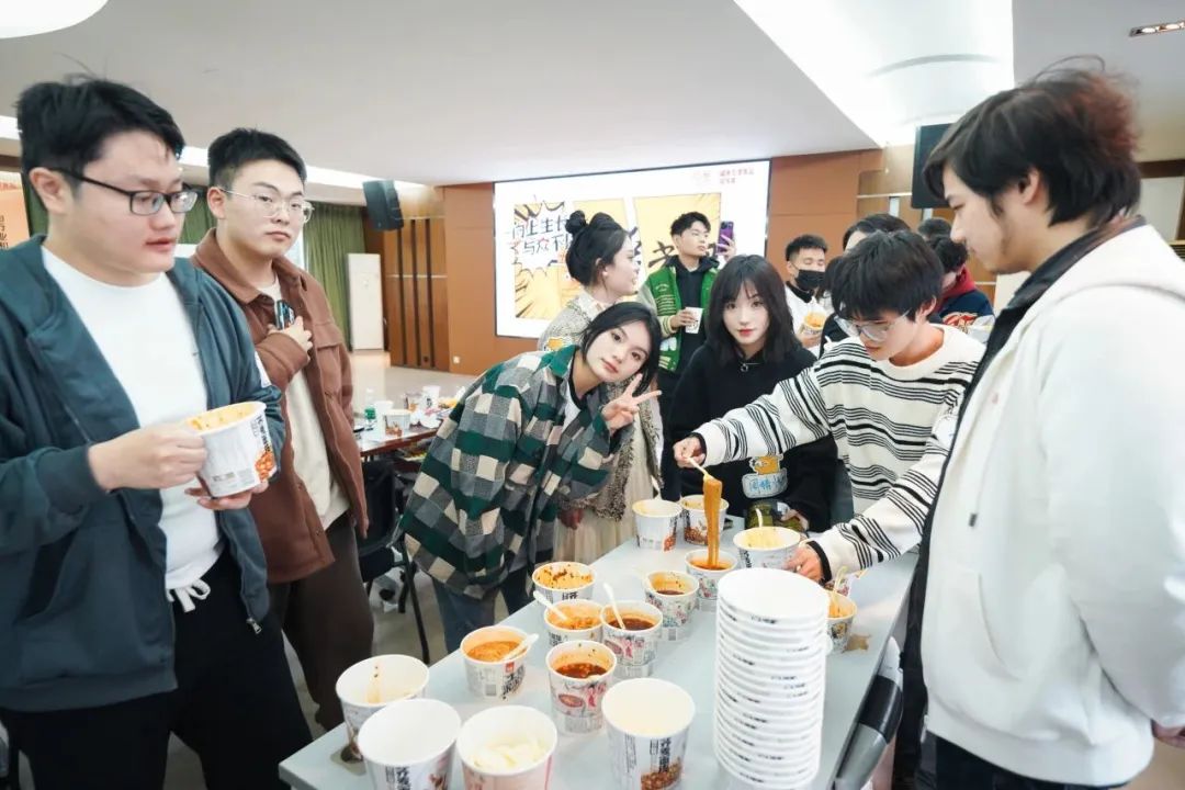 方便速食多元化,重构品类发展:阿宽食品的品类创新策略