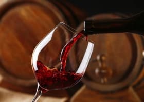 七大趋势，塑造2024年中国葡萄酒品类发展新生态