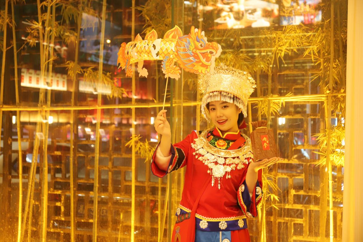 10000瓶内参酒免品赠饮,打造舌尖上的馥郁盛宴
