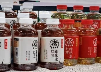 “大品牌”和“小品牌”扎堆，制造“中式养生水”新风口