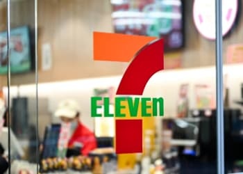 7-ELEVEn便当店的卖身疑云