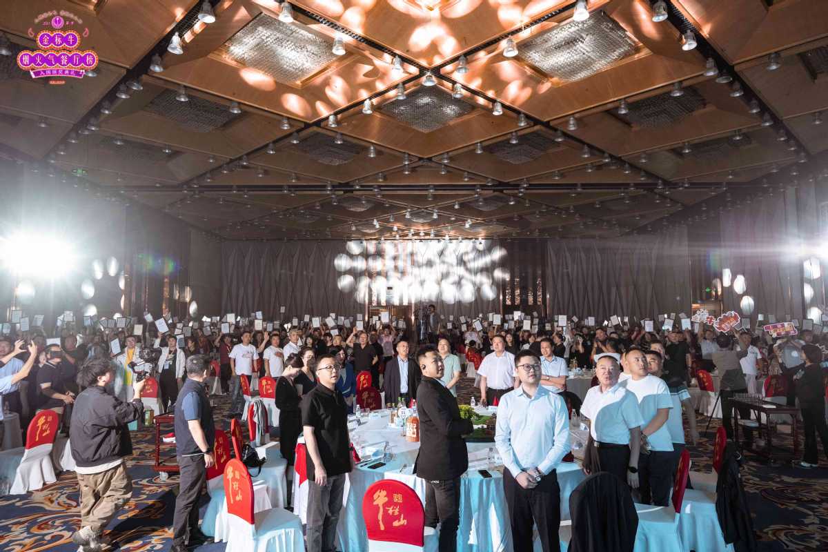 66e25d67e4b09018c6905e0d_m.jpg