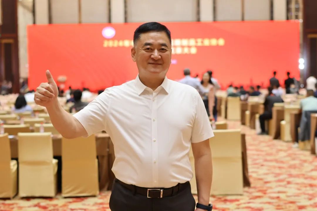 中和总经理王钟和任职中国焙烤食品糖制品工业协会副理事长