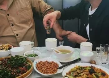 青年白酒：被忽略的巨量市场