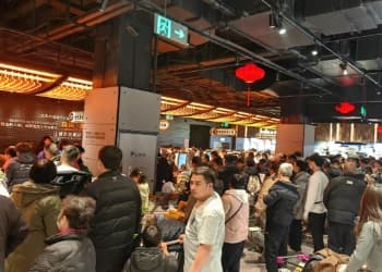 他从胖东来回来，这个卖酒人学会了说“不”……