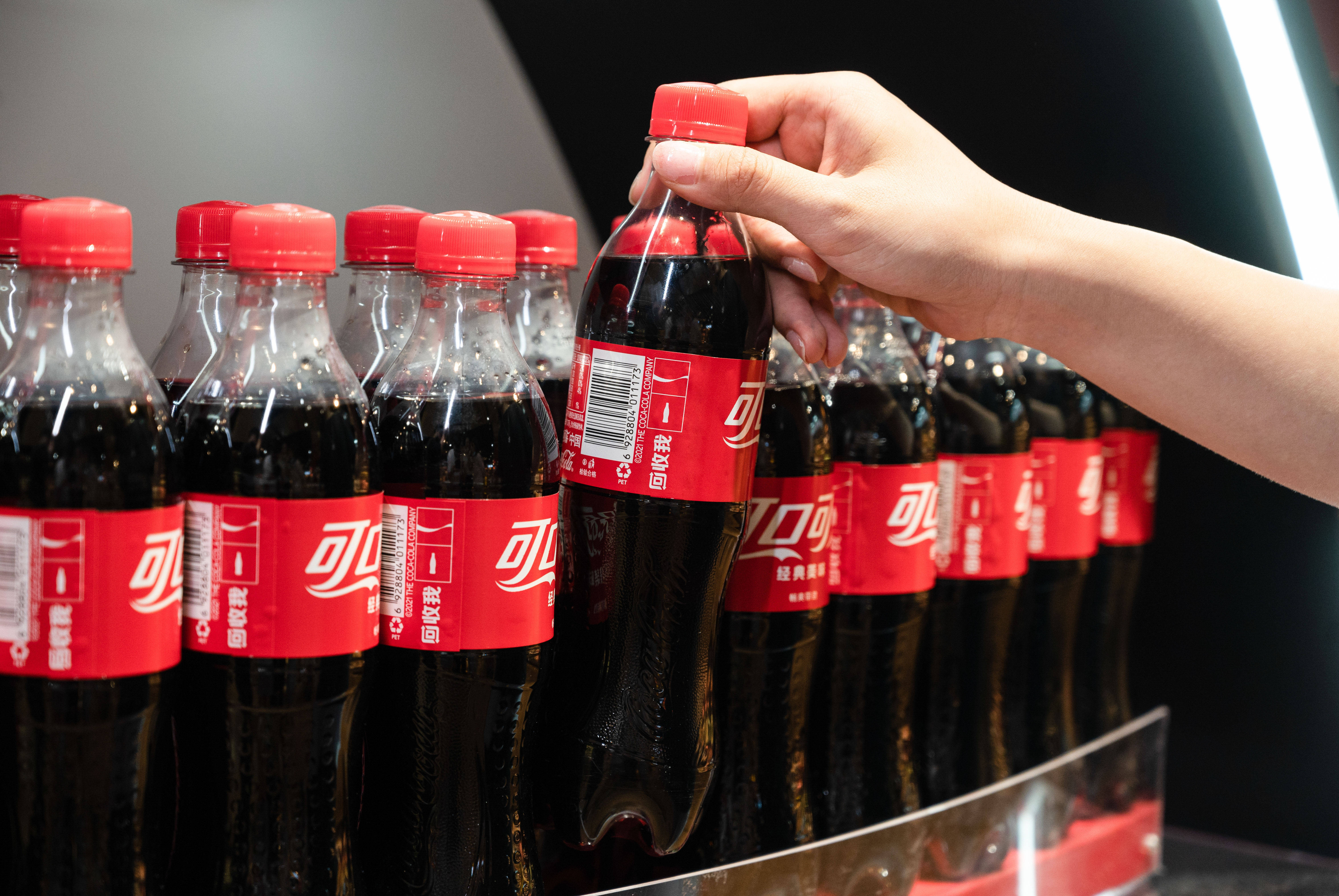 可口可乐2024年营收470.61亿美元