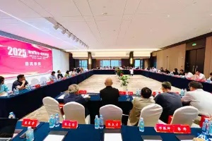“聚智焦作·协同共进”——省辖市协（商）会联席会召开