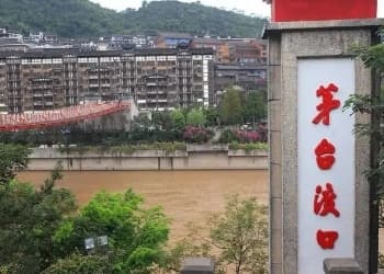 从“破坛”到“飞天”：仁怀地标30年变迁，一部酱酒产业崛起的“无字史诗”！
