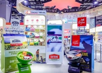 冠军宠物食品进博首秀：40年厚积薄发，为中国宠物未来加码