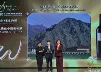 专访｜仁益源酒庄酿酒师康凯：在风土与时代之间，找到自己的答案