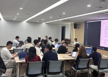 2人团队，年入千万？AI正在批量制造“一人公司”