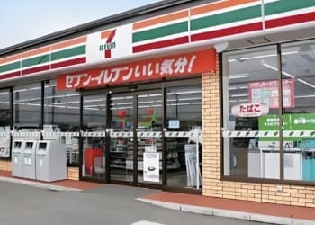 连7-11都开始关店，日本便利店为什么不赚钱了？