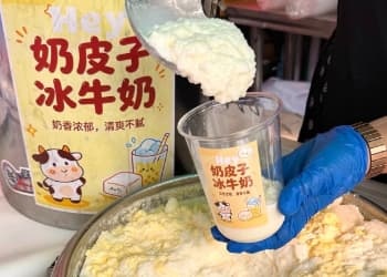 这类乳制品火了！话题播放量破亿，8-15元/杯