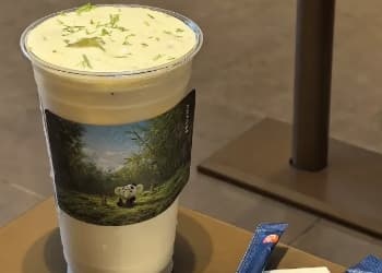 从柠檬茶到柠檬奶：新茶饮今夏最大爆款，正如何改写行业规则？