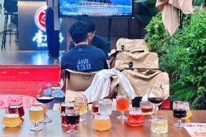千亿酒饮市场的下沉机会：社区打酒铺的价值