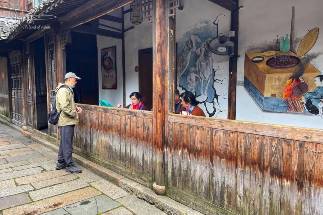 一天能卖1500碗的面馆，原来是这些互联网大佬吃火的