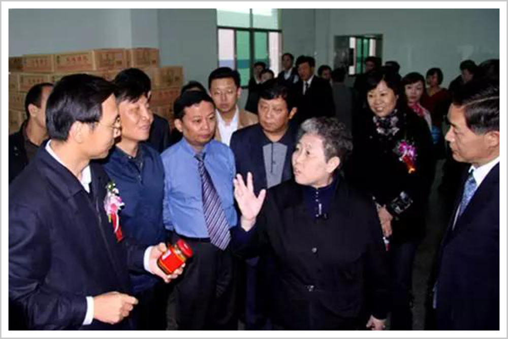 “可怜”的老干妈，下一步要怎么走？