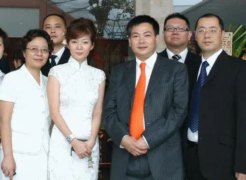 大败局 | 曾经的五大餐饮巨头，因何分崩瓦解