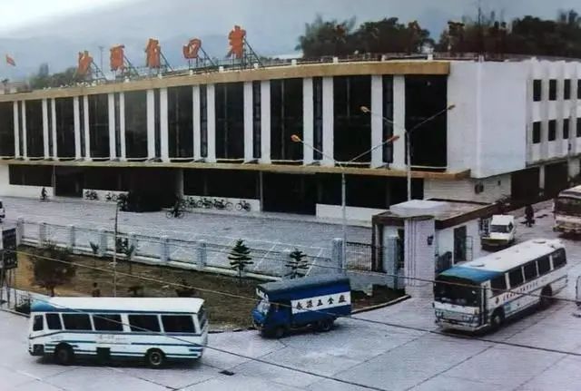 大败局 | 曾经的五大餐饮巨头,因何分崩瓦解