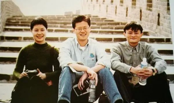 大佬的高考往事:宗庆后无缘高考,钟睒睒两度落榜……